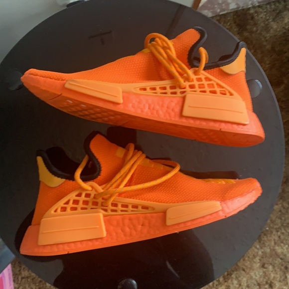 Human Race sneakers - Picture 4 of 7